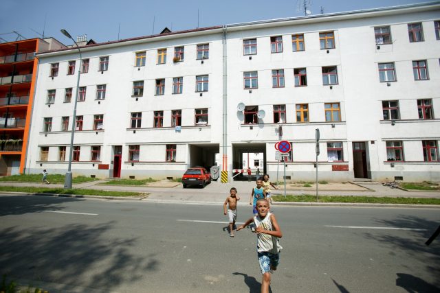 V domech v v Pardubické Husově ulici je 91 bytů | foto: Lucie Pařízková,  Empresa Media / Profimedia