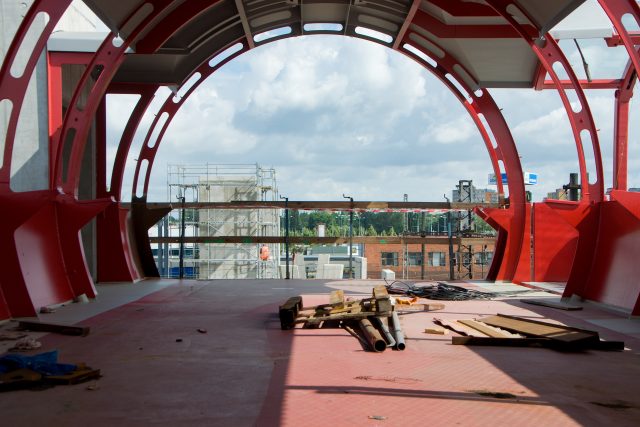 Na lávku,  která spojí nádraží s Duklou,  čekají Pardubice desítky let | foto: Josef Ženatý,  Český rozhlas