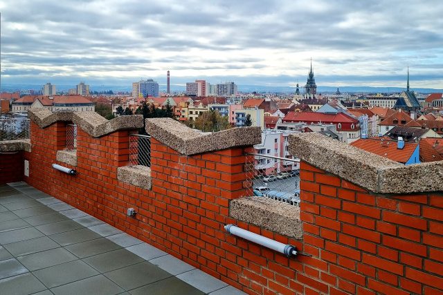 Ze střešní terasy Automatických mlýnů je bezkonkurenční výhled | foto: Naďa Kubínková,  Český rozhlas