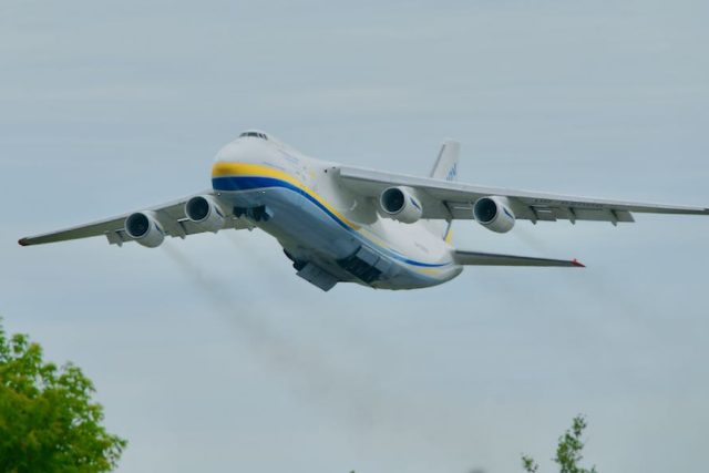 Antonov An-124  (ilustrační foto) | foto: Armáda ČR